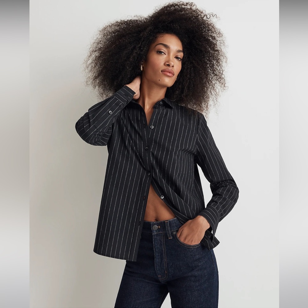Madewell Signature Poplin Button-Up Shirt in Pinstripe Size M NWT